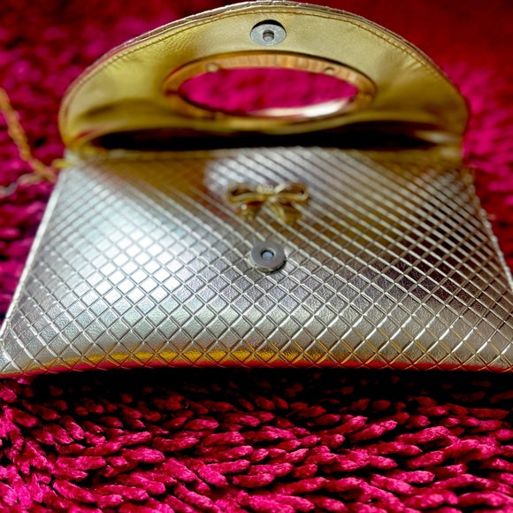 Golden purse brand new - Picture 4 of 4